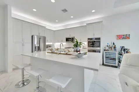9291 Mountain Pine Grove Boynton Beach FL 33473