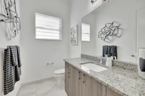 9291 Mountain Pine Grove Boynton Beach FL 33473