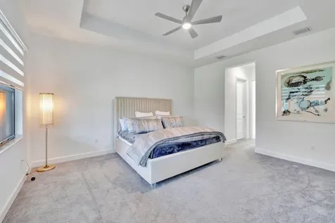 9291 Mountain Pine Grove Boynton Beach FL 33473