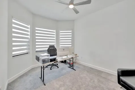 9291 Mountain Pine Grove Boynton Beach FL 33473
