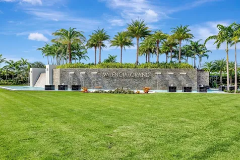 9291 Mountain Pine Grove Boynton Beach FL 33473