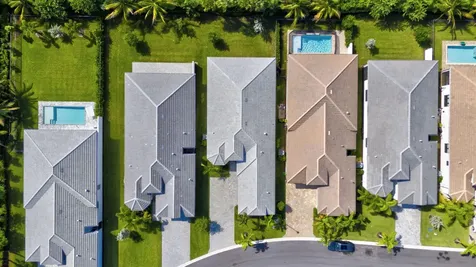 9291 Mountain Pine Grove Boynton Beach FL 33473