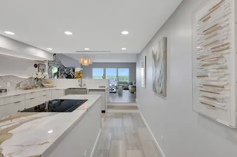 2404 Harbour Cove Drive Hutchinson Island FL 34949