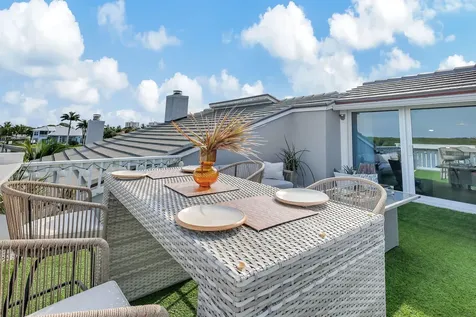 2404 Harbour Cove Drive Hutchinson Island FL 34949