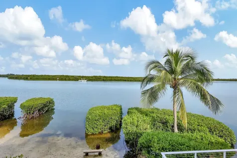 2404 Harbour Cove Drive Hutchinson Island FL 34949