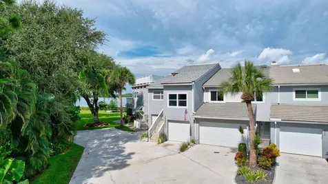 2404 Harbour Cove Drive Hutchinson Island FL 34949