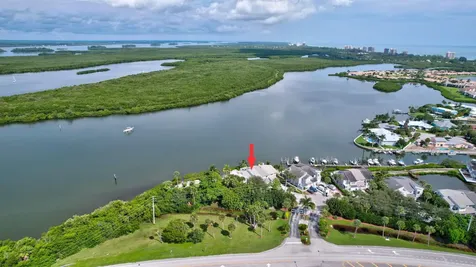 2404 Harbour Cove Drive Hutchinson Island FL 34949
