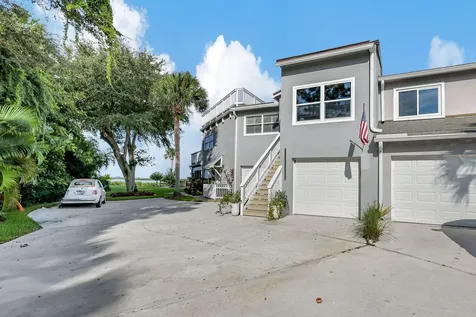 2404 Harbour Cove Drive Hutchinson Island FL 34949