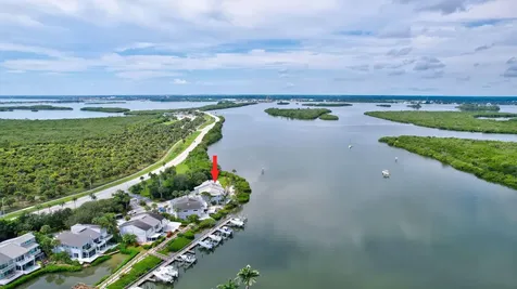 2404 Harbour Cove Drive Hutchinson Island FL 34949