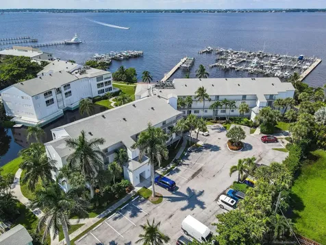 1550 Ne Ocean Boulevard Stuart FL 34996