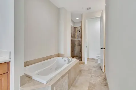 32 Via Floresta Drive Boca Raton FL 33487