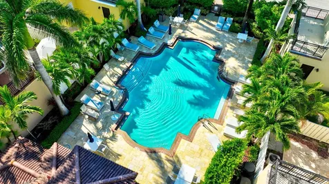 32 Via Floresta Drive Boca Raton FL 33487