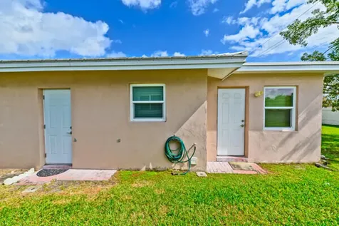 6406 Nw 57th Court Tamarac FL 33321