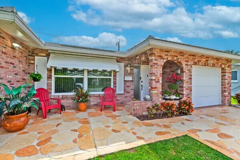 6406 Nw 57th Court Tamarac FL 33321