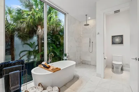 322 Ne 7th Avenue Delray Beach FL 33483