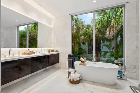 322 Ne 7th Avenue Delray Beach FL 33483