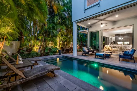 322 Ne 7th Avenue Delray Beach FL 33483