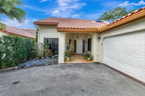 23356 Water Circle Boca Raton FL 33486