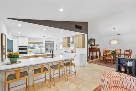 2081 Nw 25th Street Boca Raton FL 33431