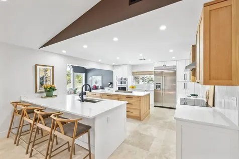 2081 Nw 25th Street Boca Raton FL 33431