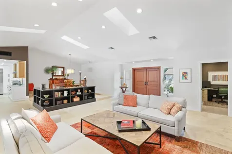 2081 Nw 25th Street Boca Raton FL 33431