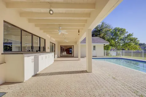 7441 Estrella Circle Boca Raton FL 33433