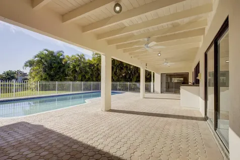 7441 Estrella Circle Boca Raton FL 33433