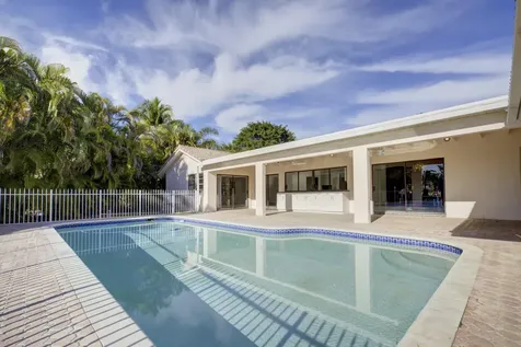 7441 Estrella Circle Boca Raton FL 33433