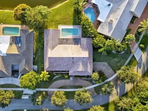 7441 Estrella Circle Boca Raton FL 33433