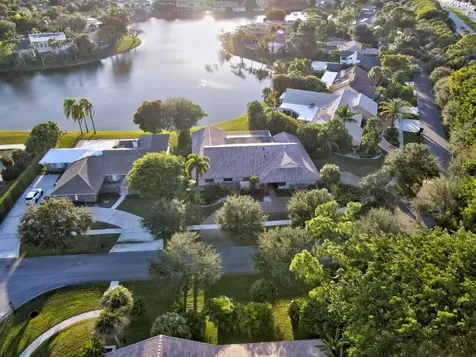 7441 Estrella Circle Boca Raton FL 33433