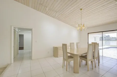 7441 Estrella Circle Boca Raton FL 33433