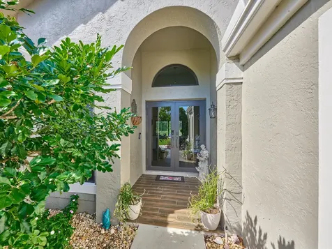 11818 Island Lakes Lane Boca Raton FL 33498