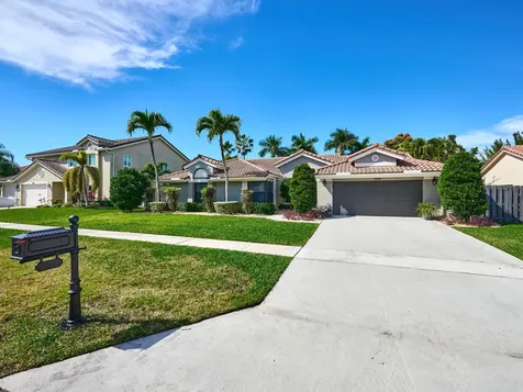 11818 Island Lakes Lane Boca Raton FL 33498