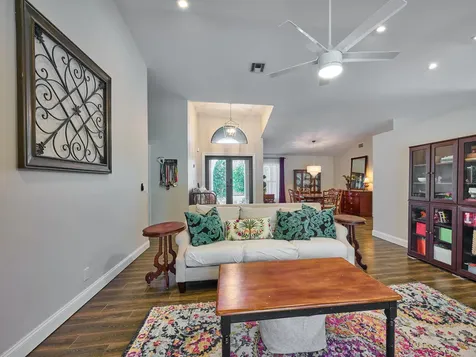 11818 Island Lakes Lane Boca Raton FL 33498