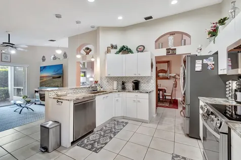 5670 Swaying Palm Lane Boynton Beach FL 33437