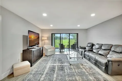 31 Southport Lane Boynton Beach FL 33436