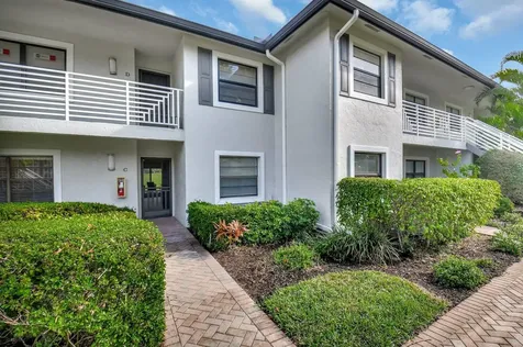 31 Southport Lane Boynton Beach FL 33436