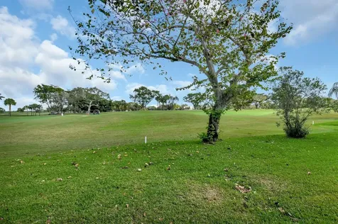 31 Southport Lane Boynton Beach FL 33436
