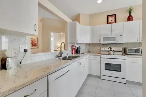 5803 Island Reach Lane Boynton Beach FL 33437