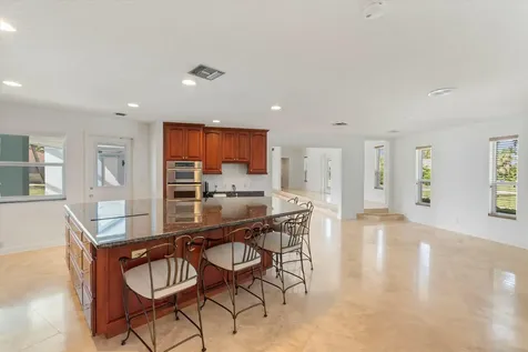301 N Country Club Drive Atlantis FL 33462