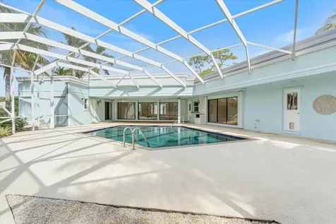 301 N Country Club Drive Atlantis FL 33462
