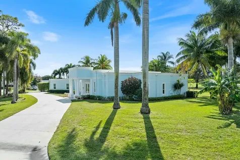 301 N Country Club Drive Atlantis FL 33462