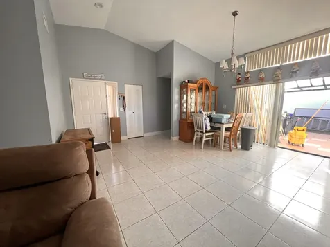 20991 Woodspring Avenue Boca Raton FL 33428