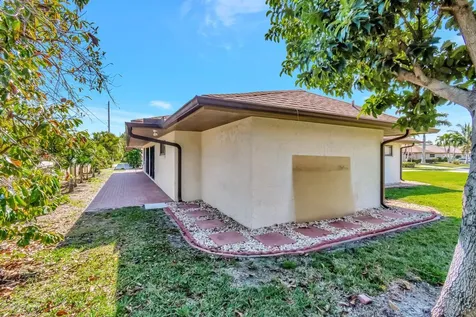 10298 Green Trail Drive Boynton Beach FL 33436