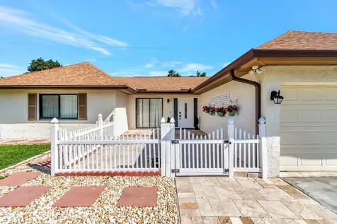 10298 Green Trail Drive Boynton Beach FL 33436