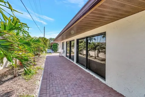 10298 Green Trail Drive Boynton Beach FL 33436