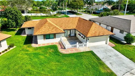 10298 Green Trail Drive Boynton Beach FL 33436