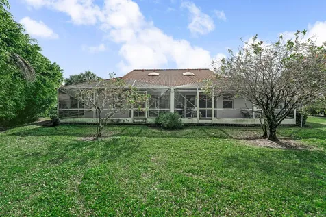 7559 Seafoam Court Boynton Beach FL 33437