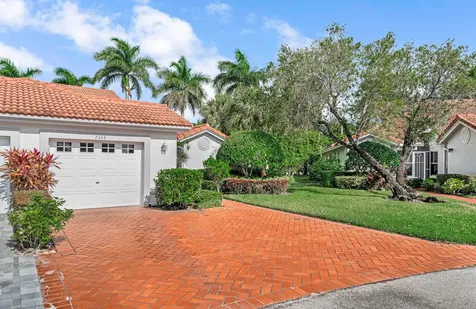 7559 Seafoam Court Boynton Beach FL 33437