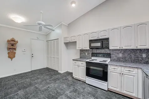 7559 Seafoam Court Boynton Beach FL 33437